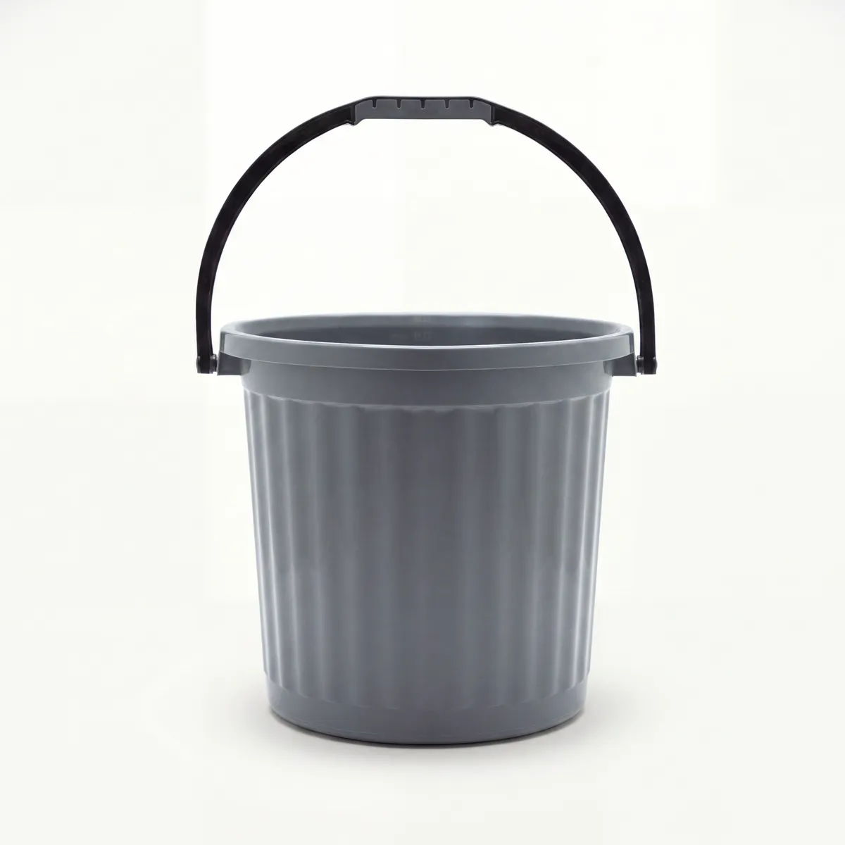 10 L Su Kovası